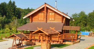 Строительство из рубленого бревна под ключ Климовск цены от 10506 руб.